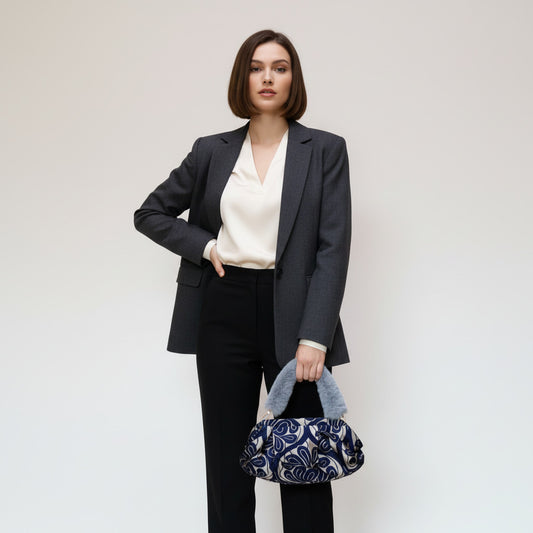 <B10CG> COVENT GAEDEN GRAY CLUTCH BAG