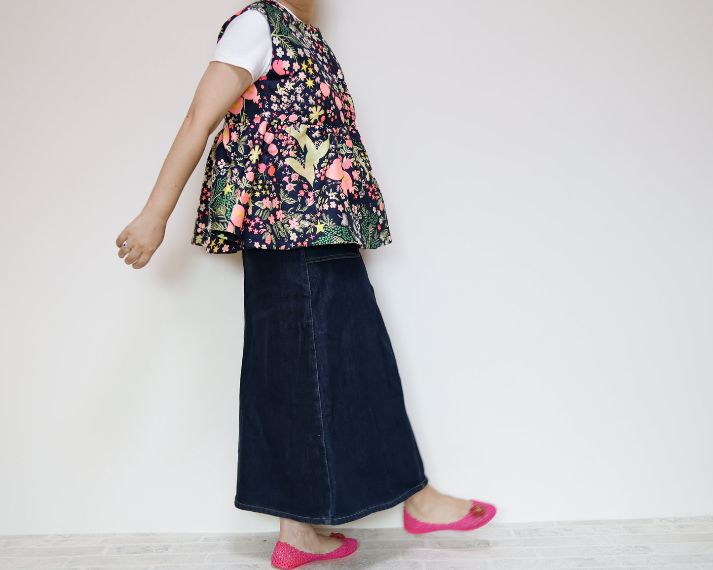 <V02A> PEPLUM VEST