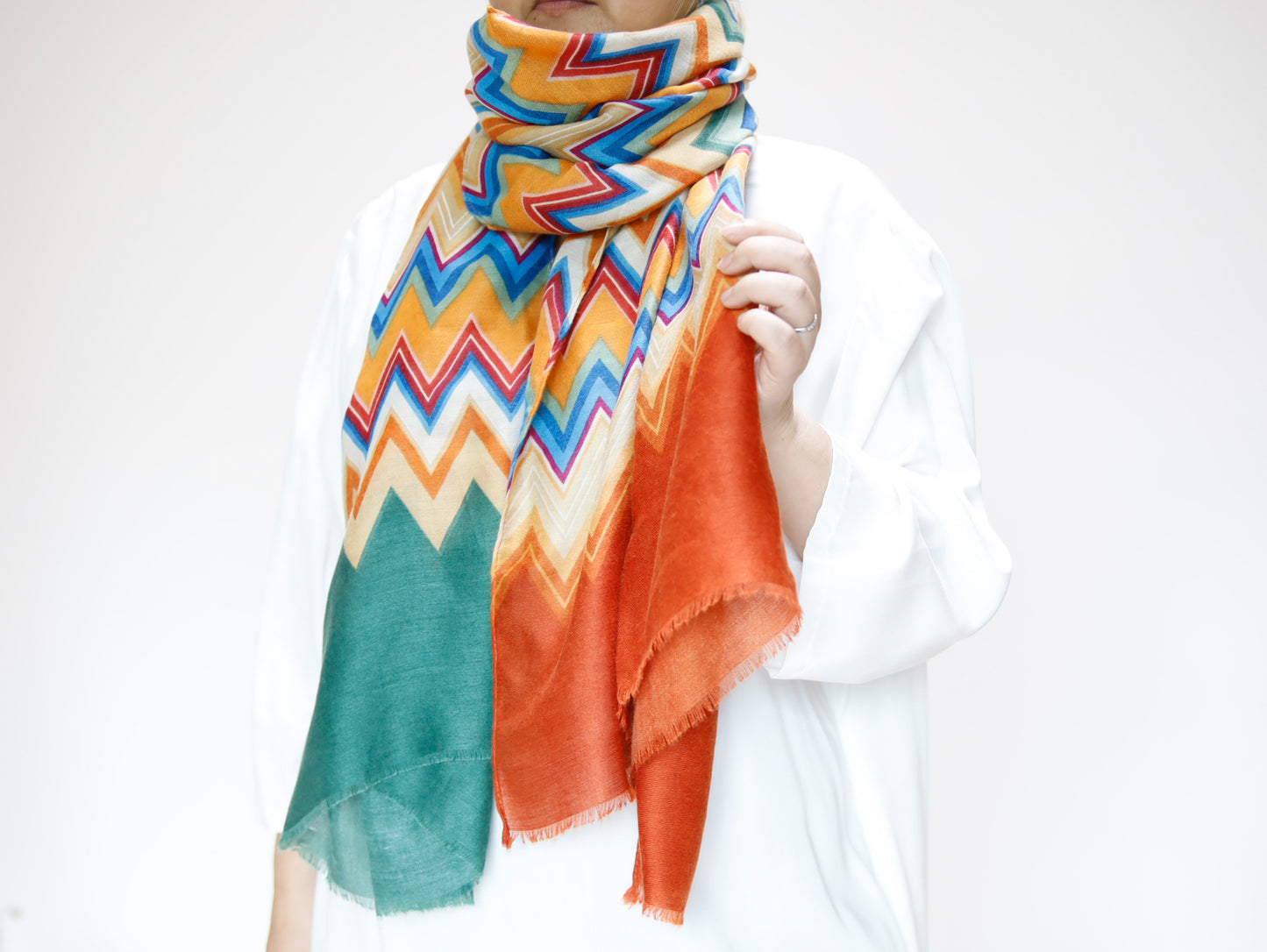 <A17O> PRINTED Scarf ZIGZAG -ORANGE/GREEN