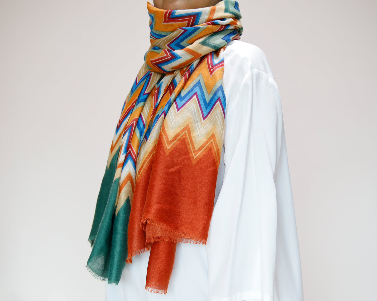 <A17O> PRINTED Scarf ZIGZAG -ORANGE/GREEN