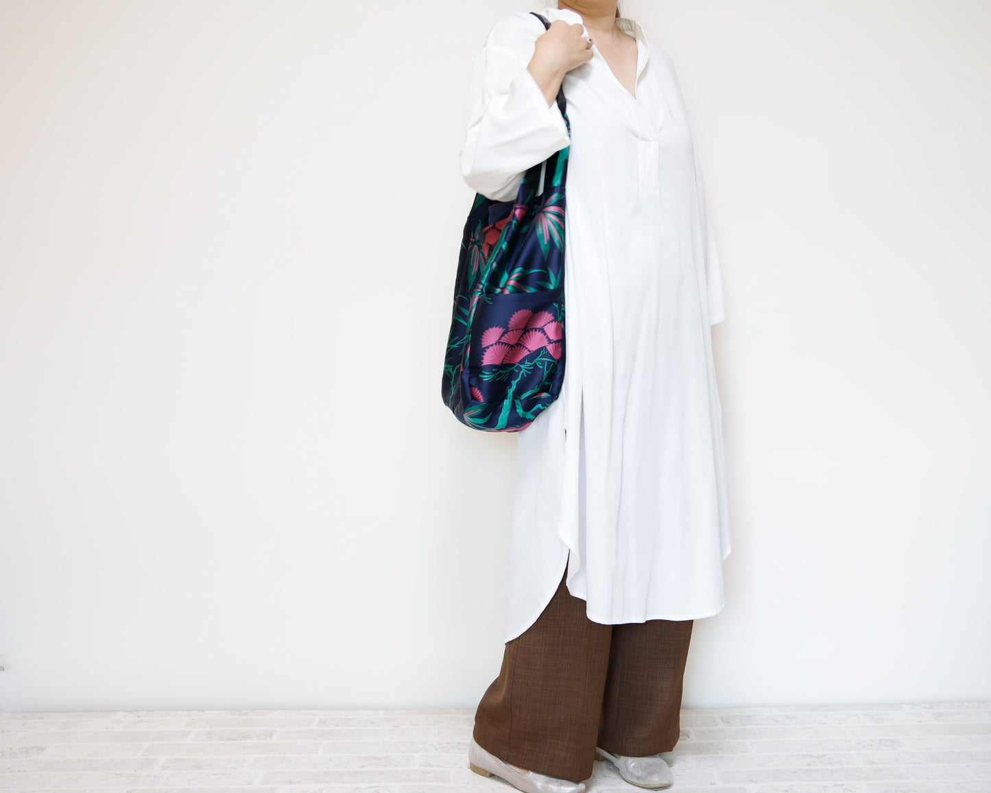 <B04BP> REGISTAR -KABUKI PINK Tote Bag
