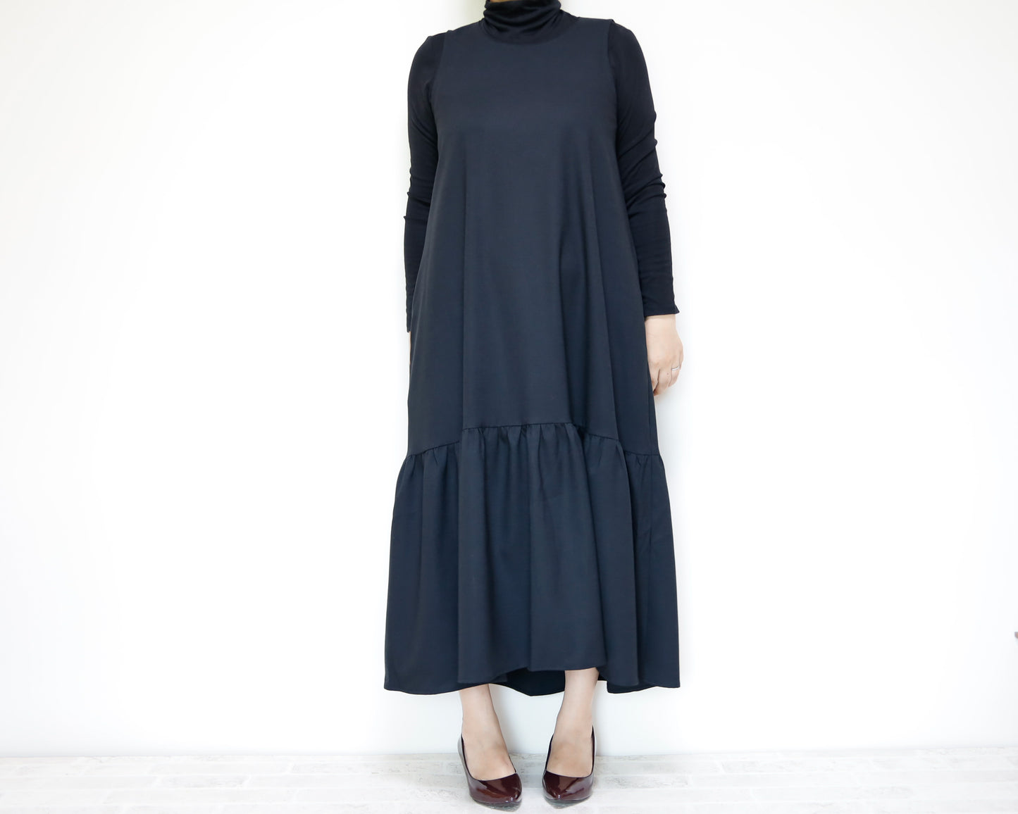 <D18NR> Drop ruffle maxi Dress BLACK