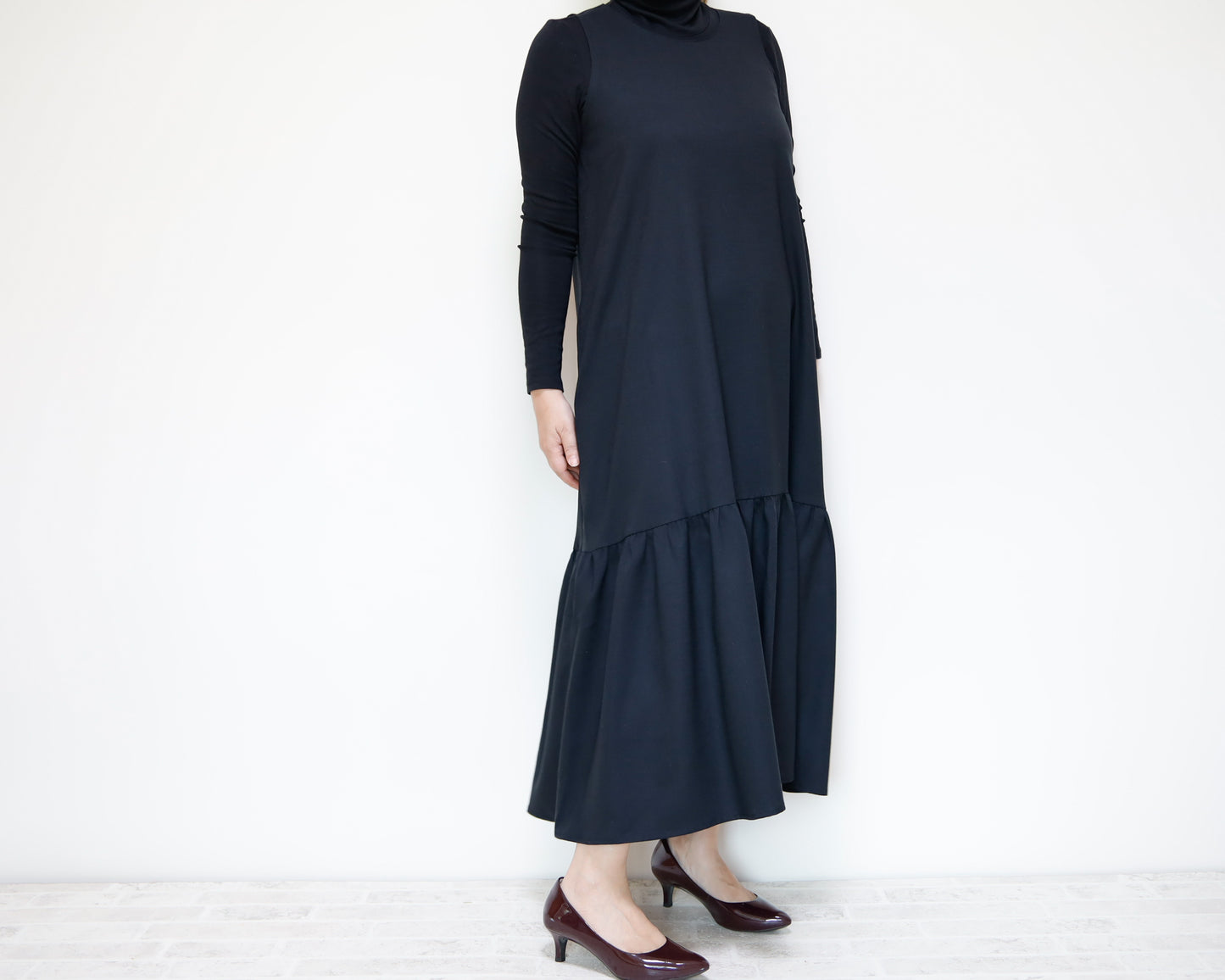 <D18NR> Drop ruffle maxi Dress BLACK