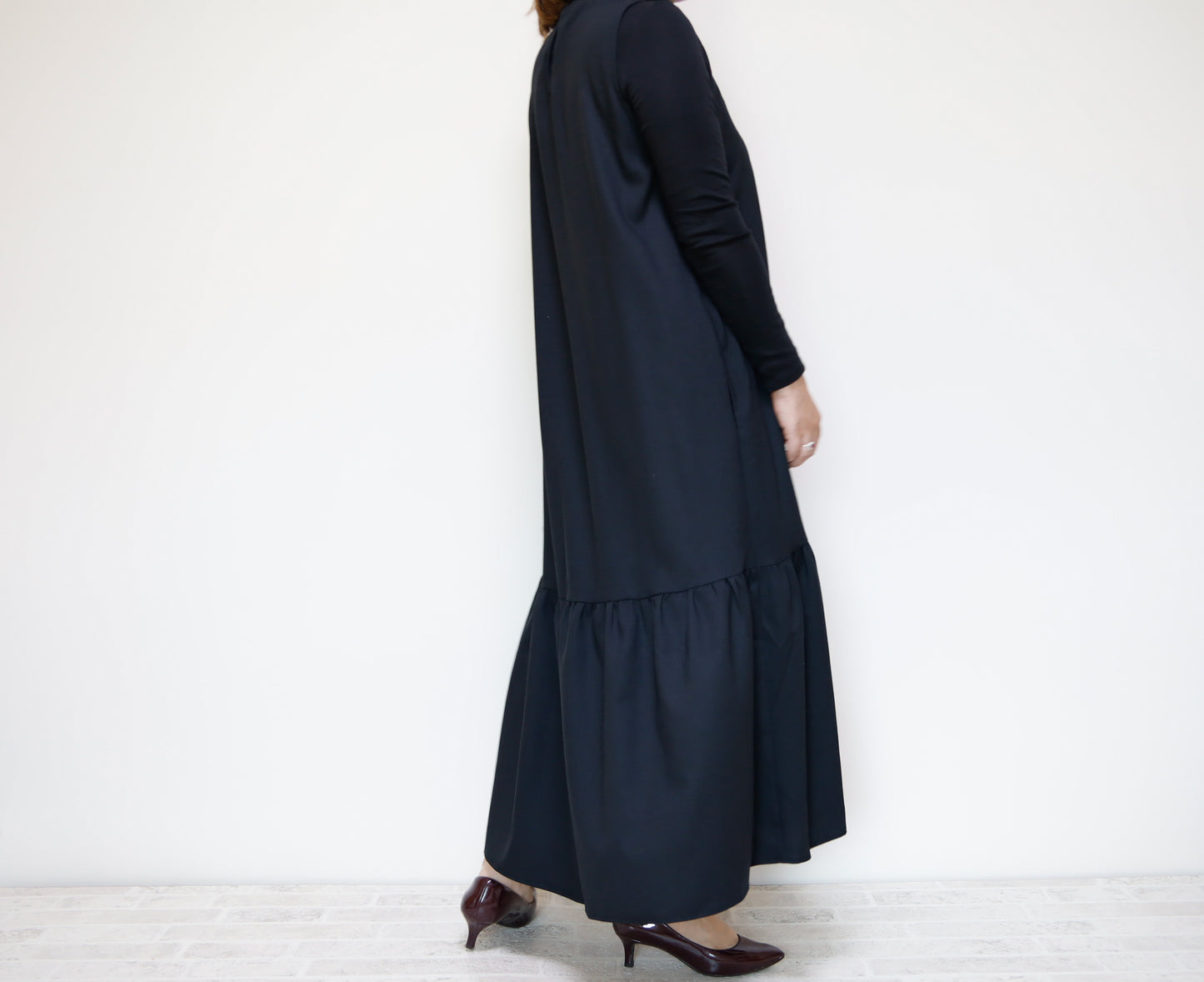 <D18NR> Drop ruffle maxi Dress BLACK