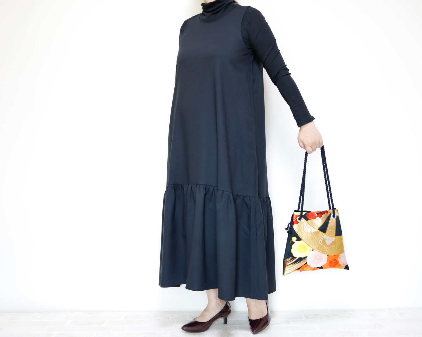 <D18NR> Drop ruffle maxi Dress BLACK