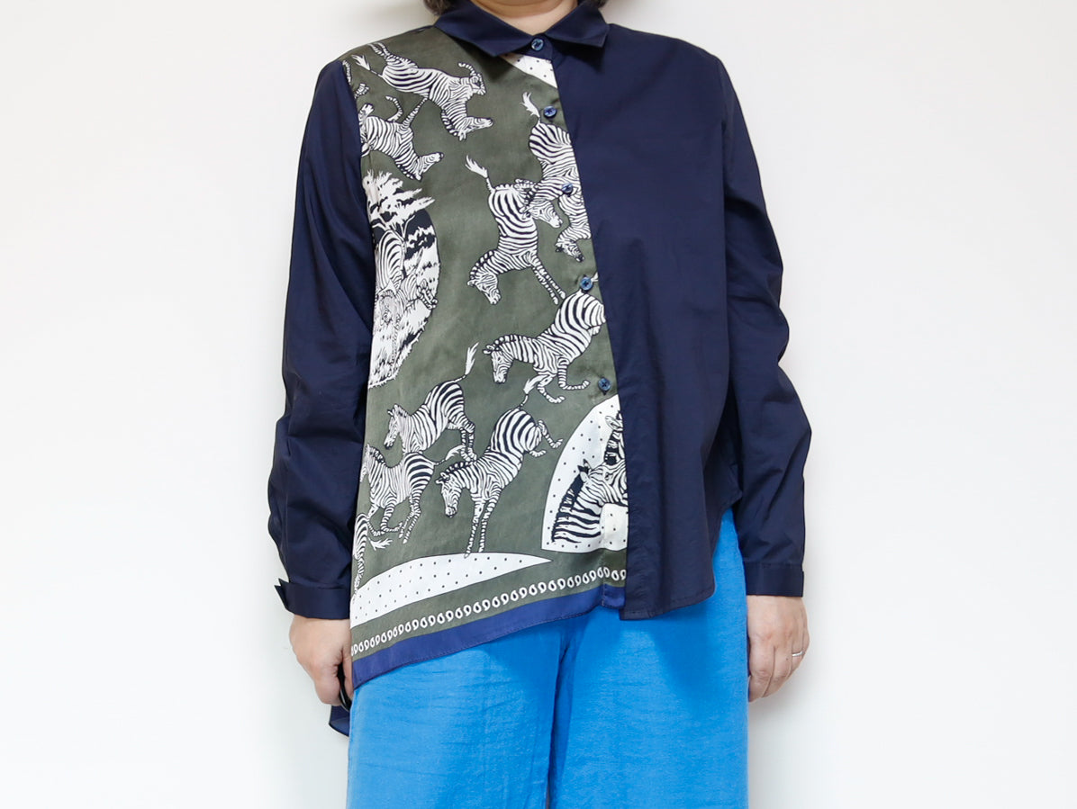<T34-004> PRINTED SCARF Shirt