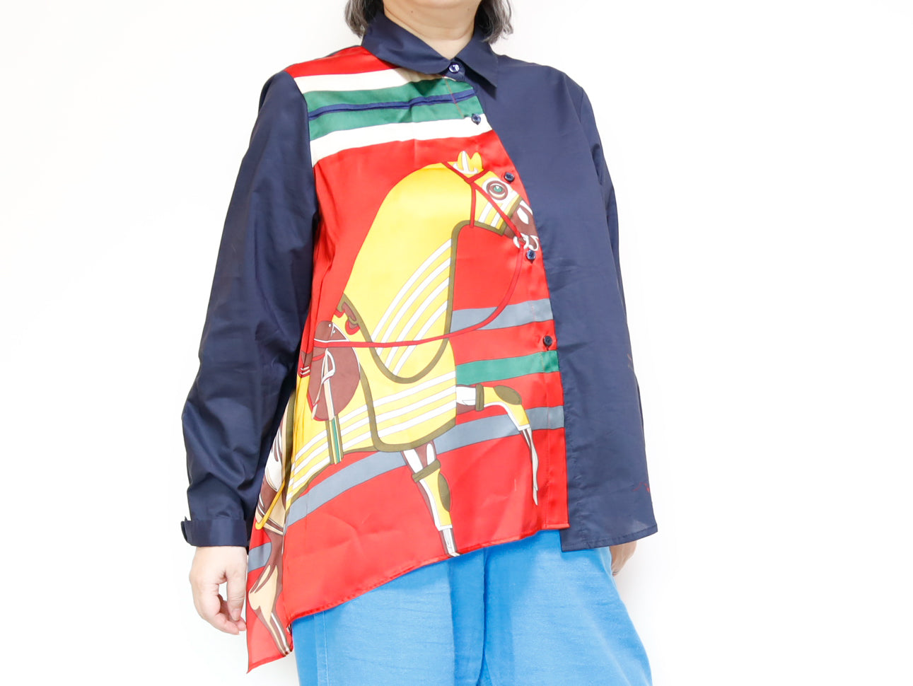 <T34-004> PRINTED SCARF Shirt