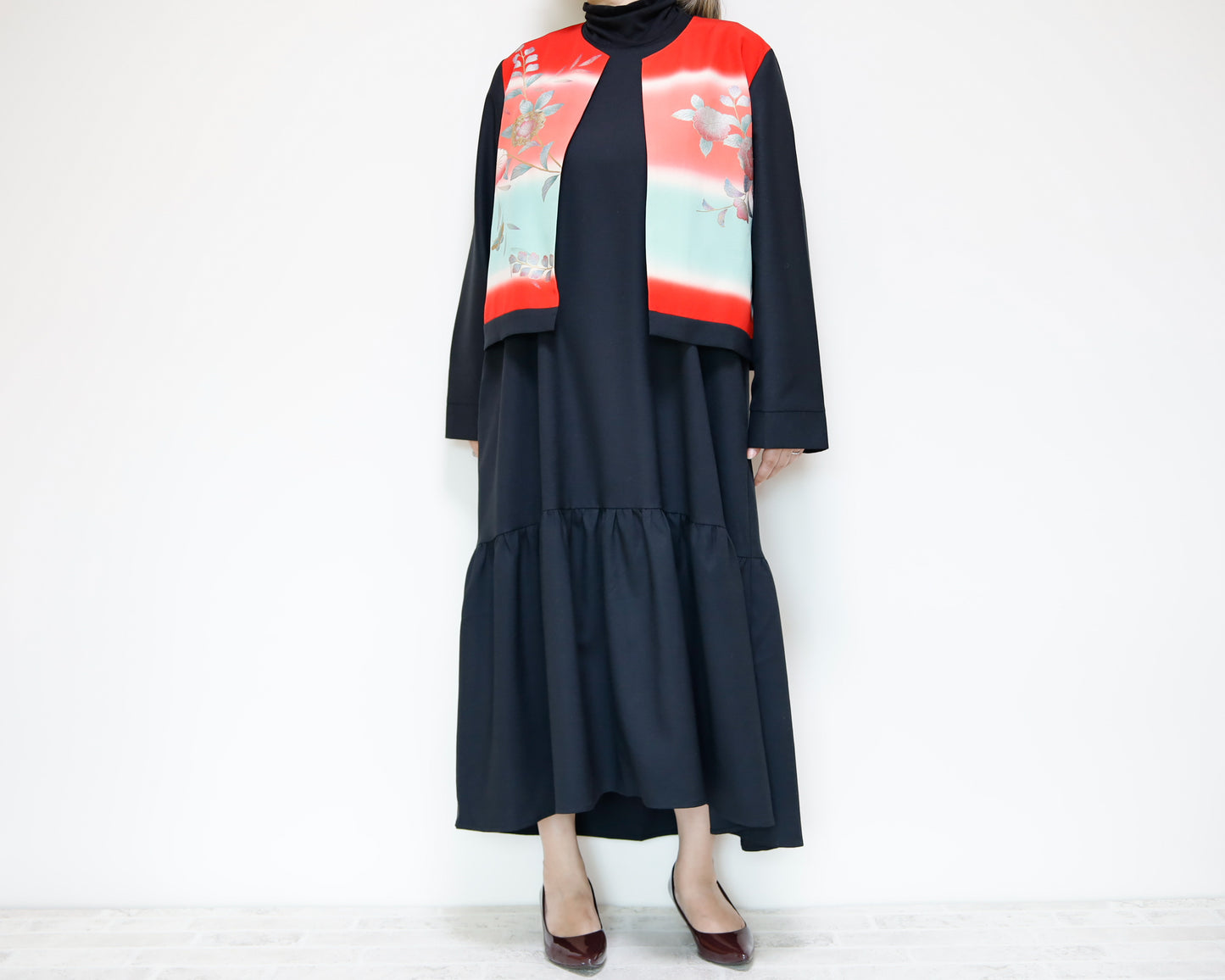 <D18NR> Drop ruffle maxi Dress BLACK
