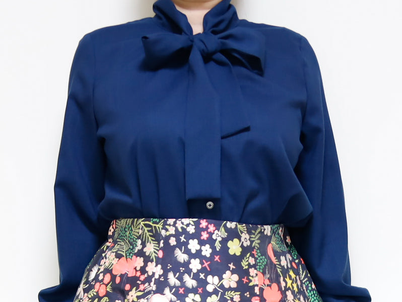 <T18NV> NOIR Blouse Navy