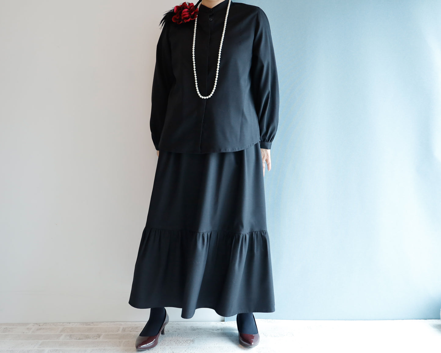 <S32NR-002> NOIR LINEN RAYON Skirt