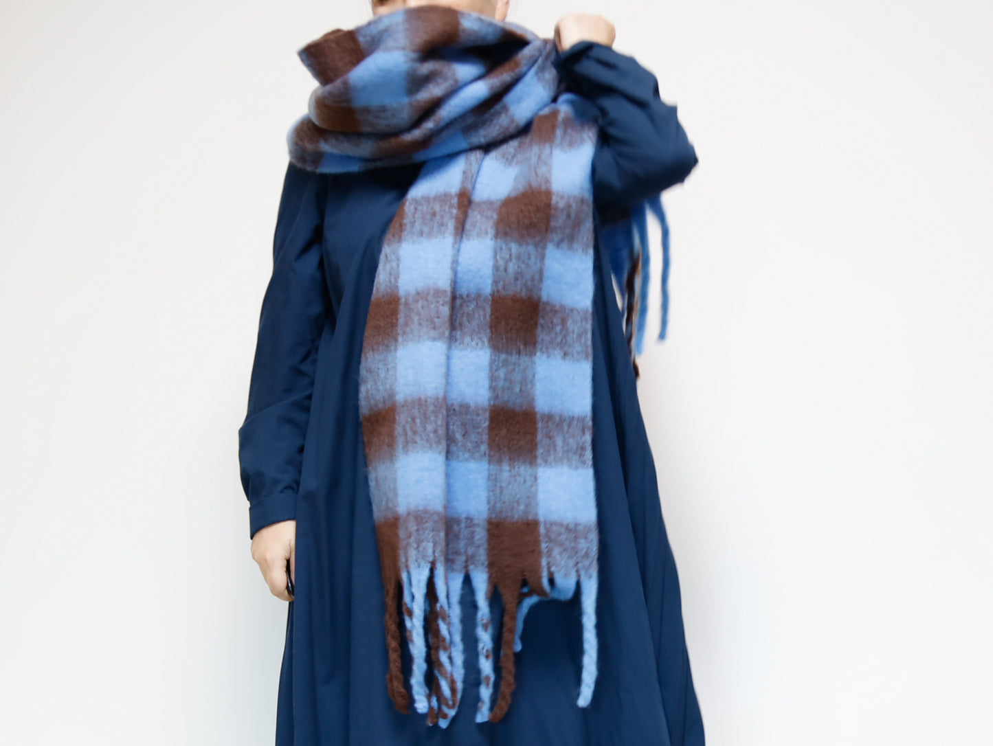 <A15B> OVERSIZED Scarf