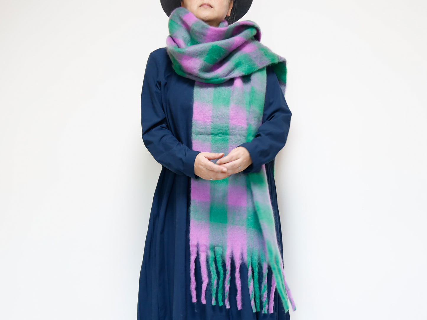 <A15M> OVERSIZED Scarf