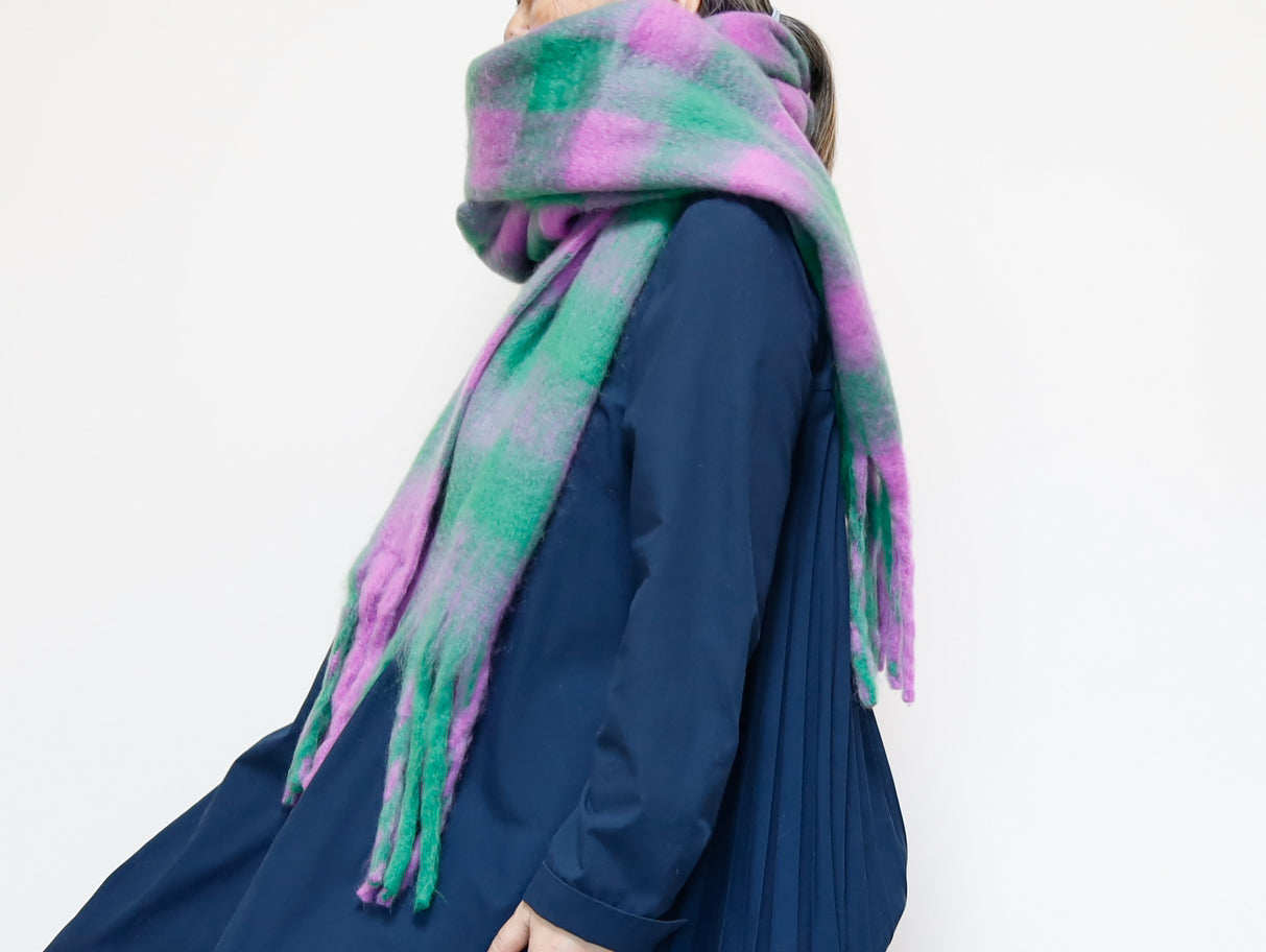 <A15M> OVERSIZED Scarf