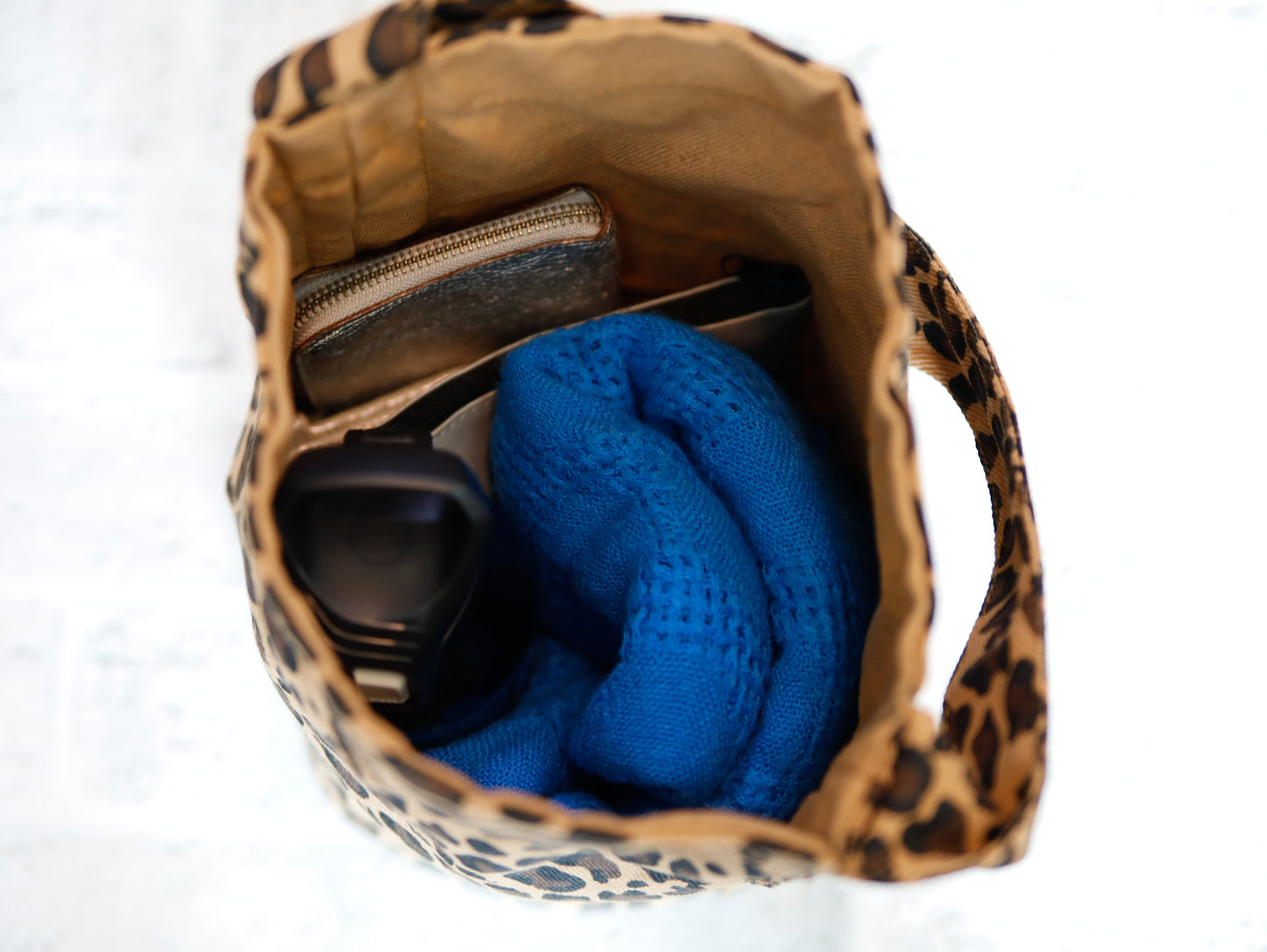<B09> Leopard pattern toto bag