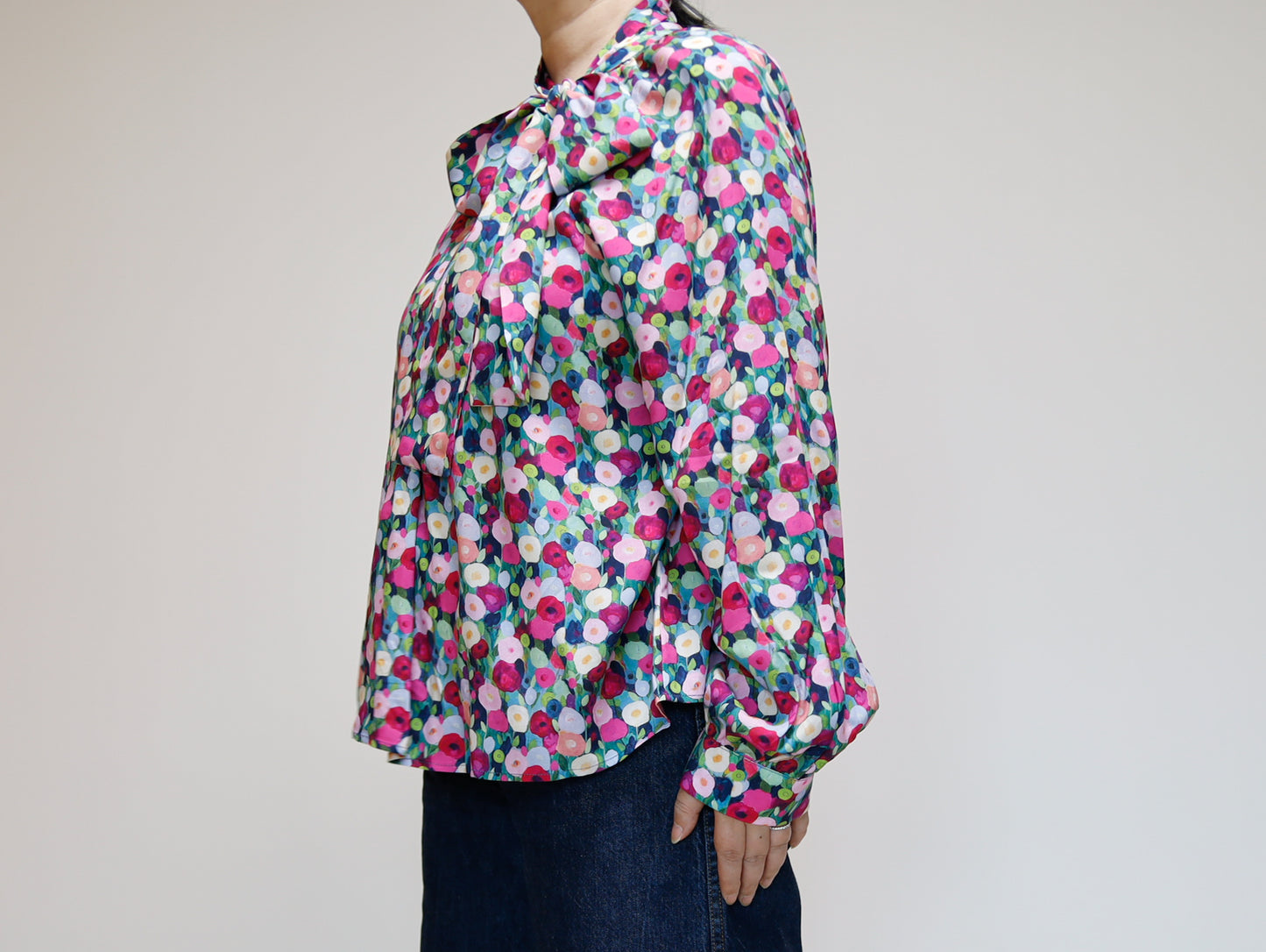 <T35F>サイドボウブラウス -ピンク 1枚で決まる!キチンとしたおしゃれ感で新生活にも!