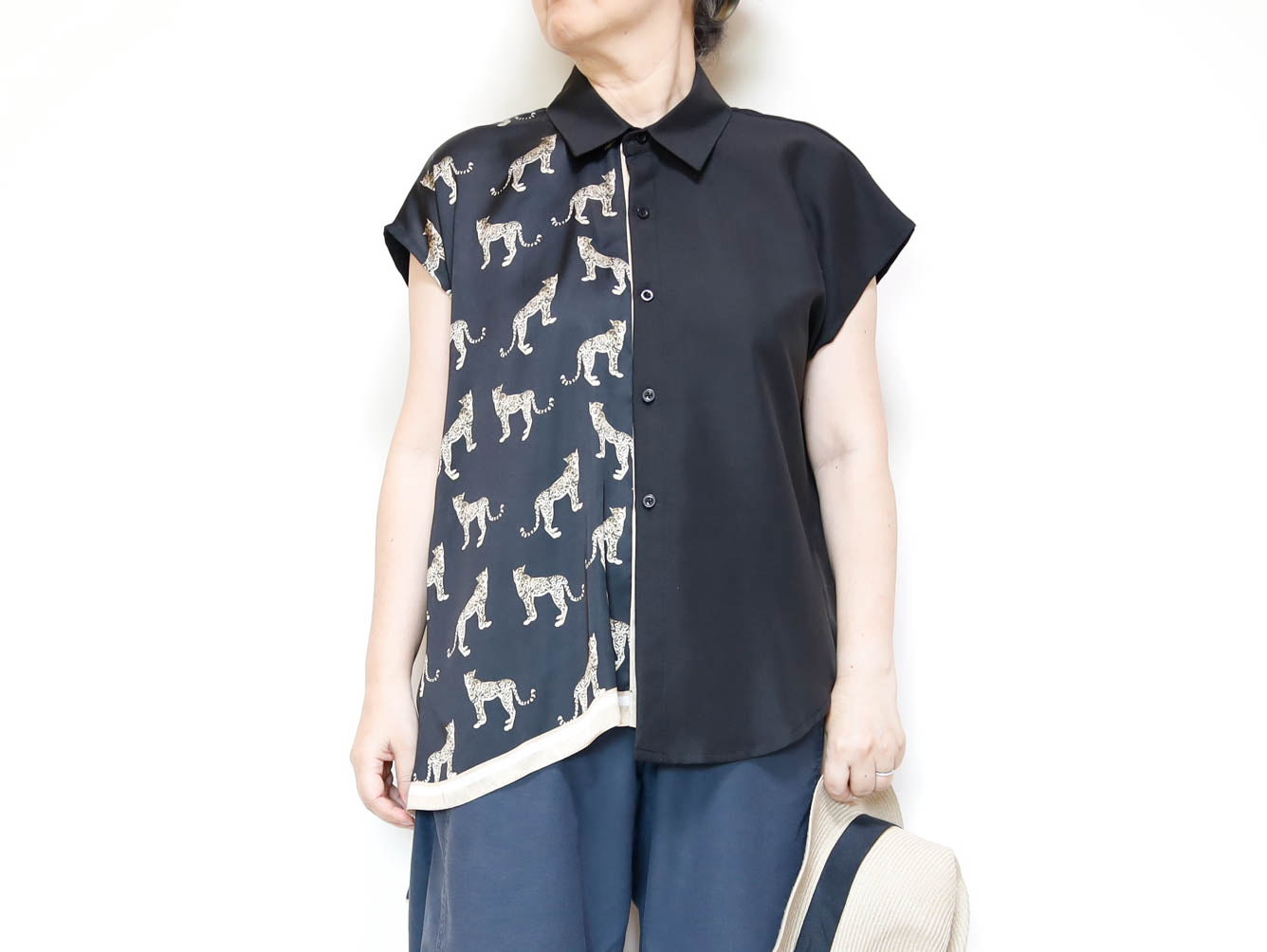<T34-010> One-of-a-Kind Asymmetric Sleeveless Blouse | Equestrian Scarf Panel | Silky Sheen, Slimming Fit