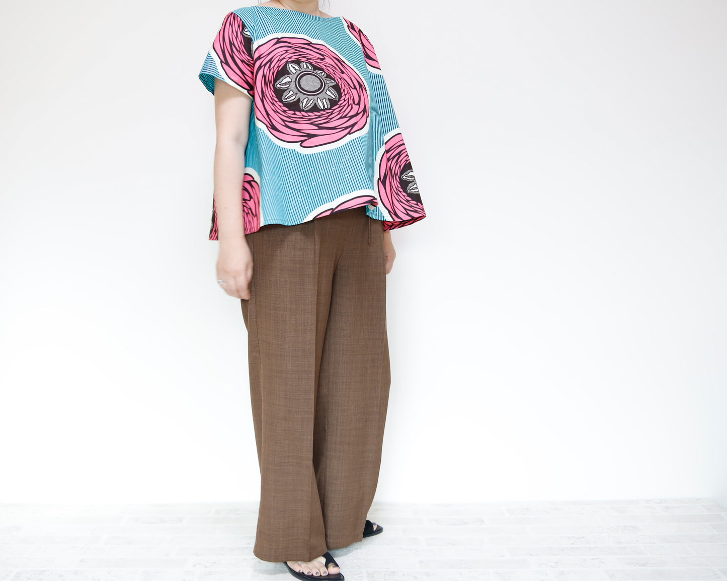 <T20-006>  AFRICAN PRINT Top