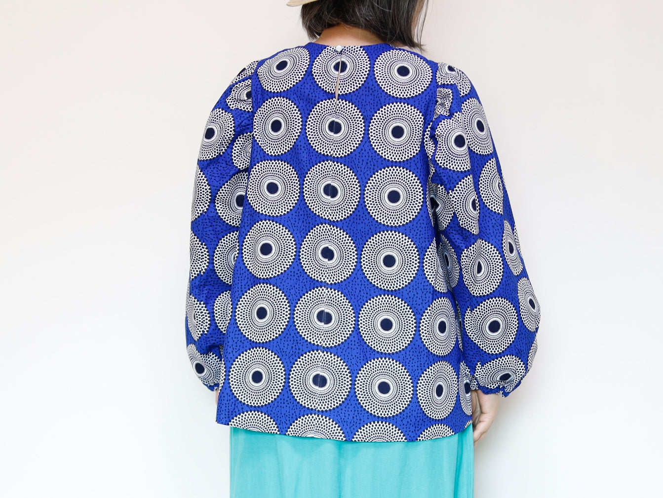 <T37-001> AFRICAN PRINT BLOUSE