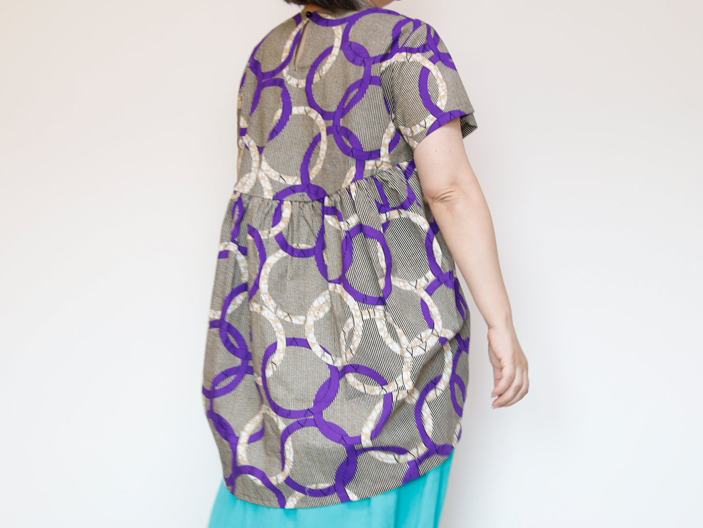 <T38-001> AFRICAN PRINT TOP