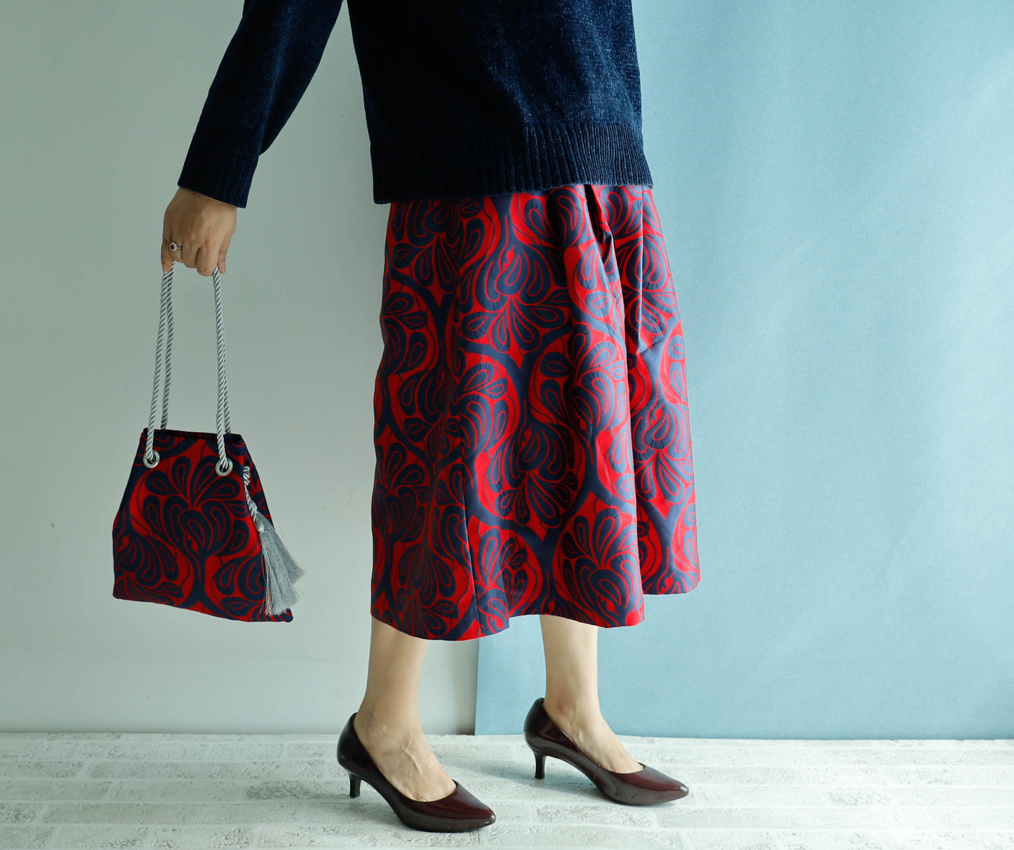<S17C70>COVENT GARDEN WOVEN RED Skirt -Length 70cm