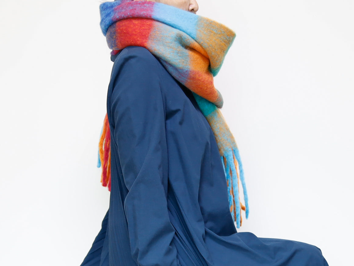 <A15R> OVERSIZED Scarf