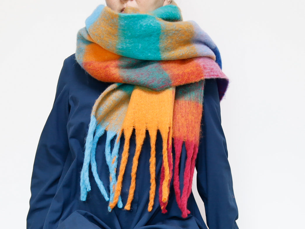 <A15R> OVERSIZED Scarf