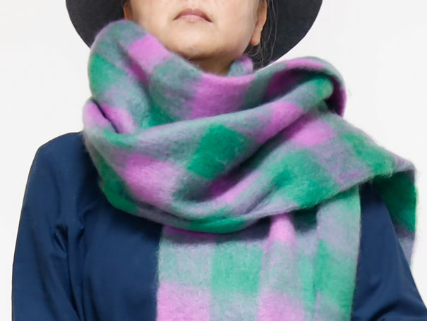 <A15M> OVERSIZED Scarf