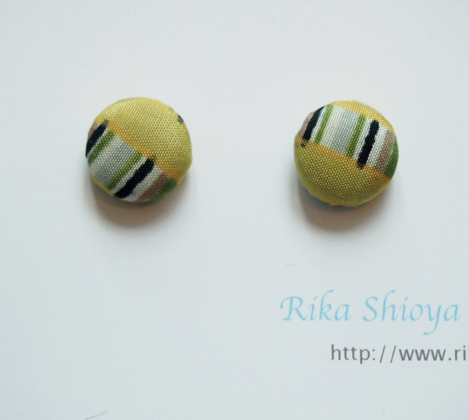 FV15E01-048> Covered Button Earrings - KIMONO