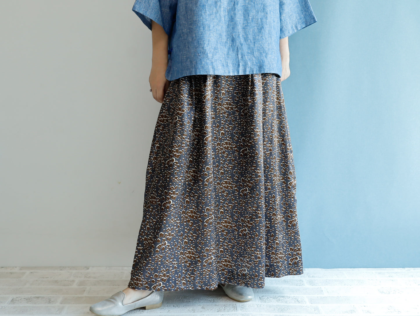 <S17L> LEOPARD PRINTED SATIN Skirt -Length 90cm