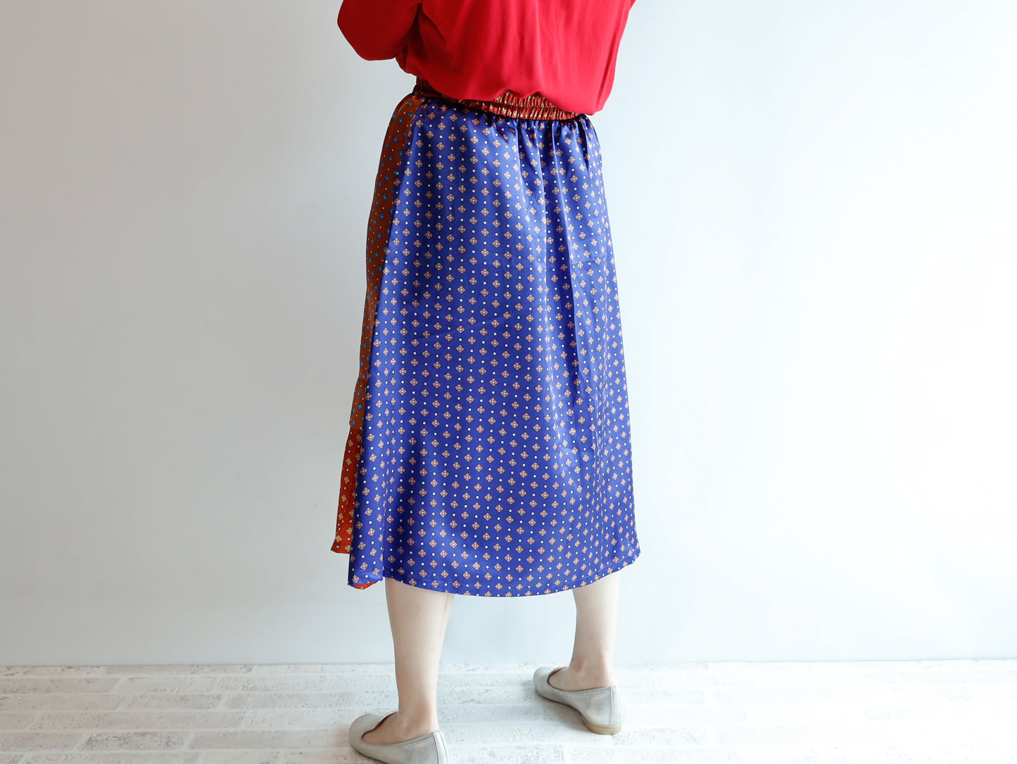 <S38RM> HANDSOME PATCHED WORK SATIN Skirt -Length 73cm