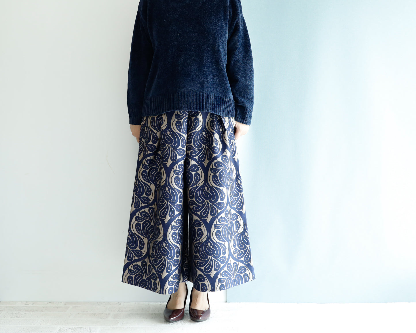 <P06CG85> COVENT GARDEN GAUCHO trousers Gray