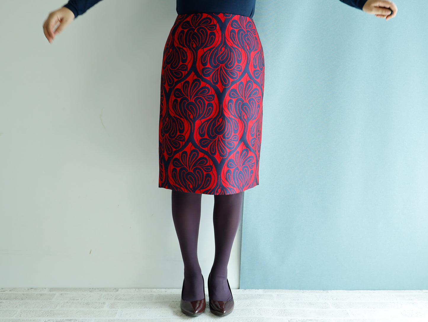 <S30C> COVENT GARDEN tight skirt