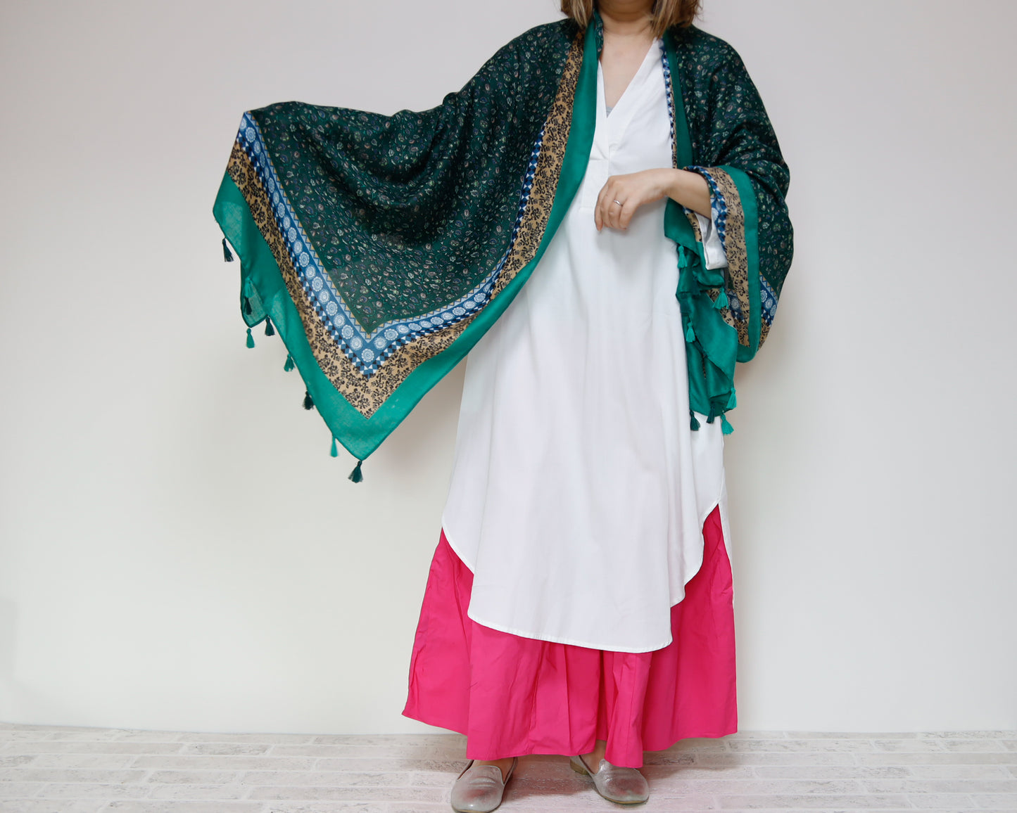<A18> PRINTED Scarf GREEN