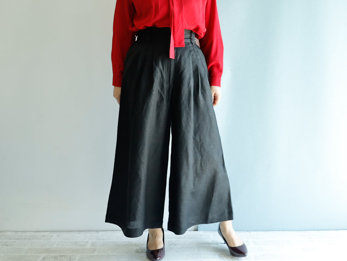 <P14NR-000> NOIR LINEN/RAYON GAUCHO