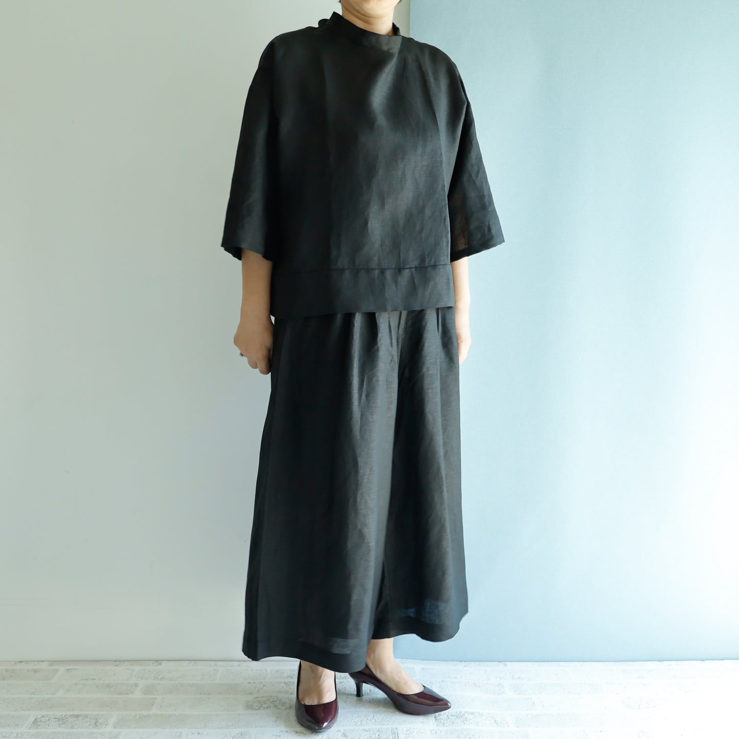 <P14NR-000> NOIR LINEN/RAYON GAUCHO