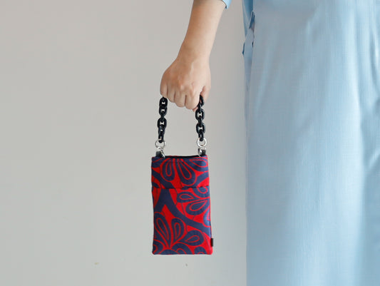 <B05C> SMART PHONE Pochette