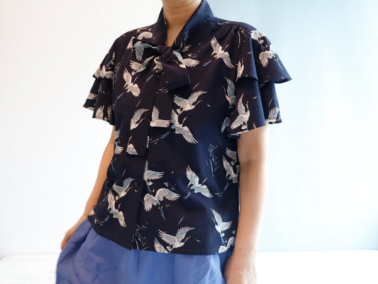 <RS21T26C> JAPANESE CRANE PRINT Blouse