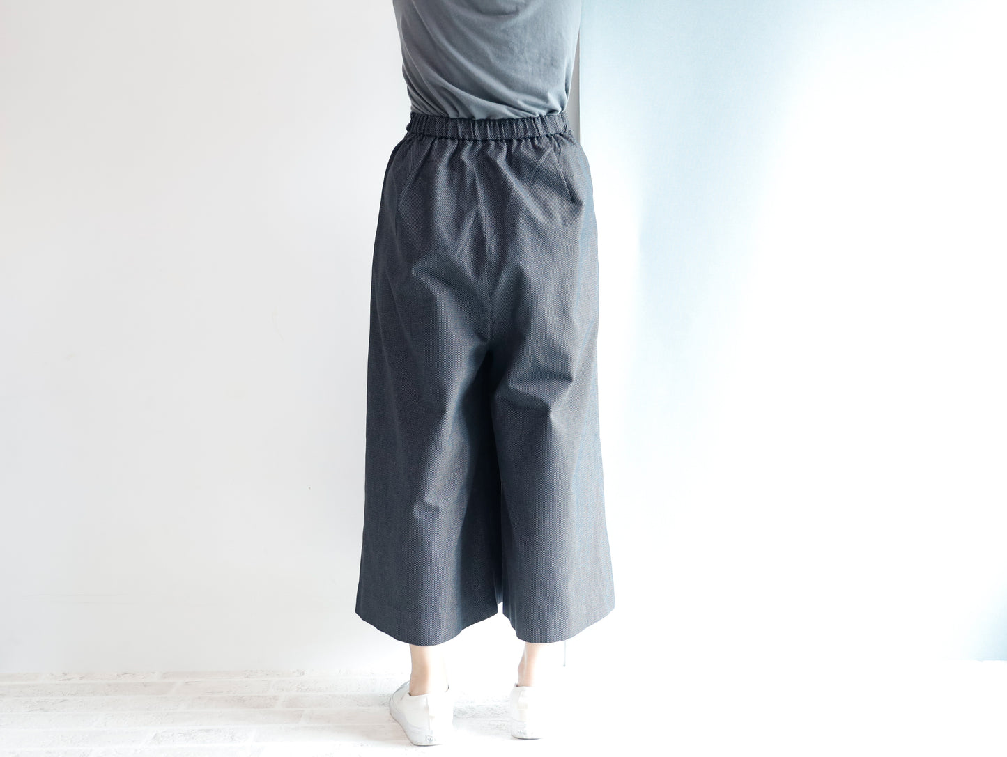 <P09D> DOTS DENNIM GAUCHO trousers