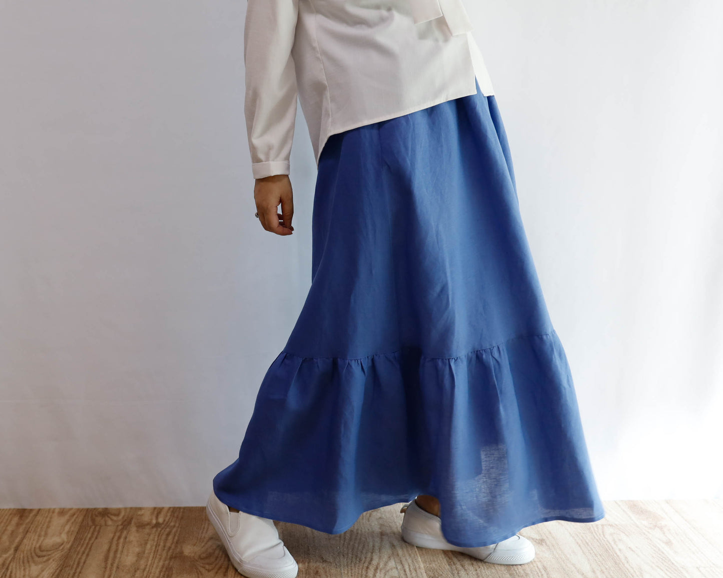 <S32B> LINEN RAYON SKIRT Blue