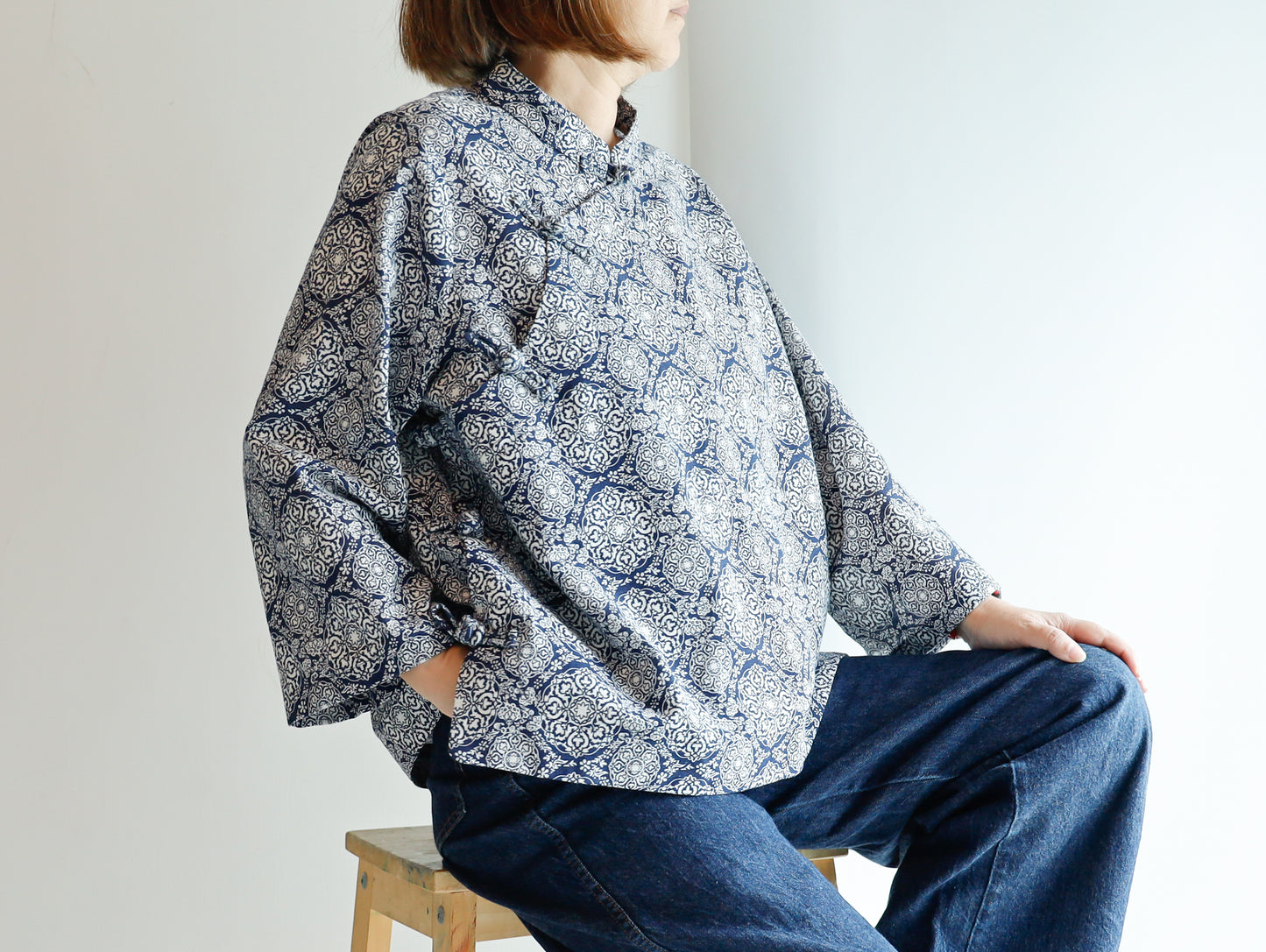 <T27NV> CHINOISERIE Blouse NAVY