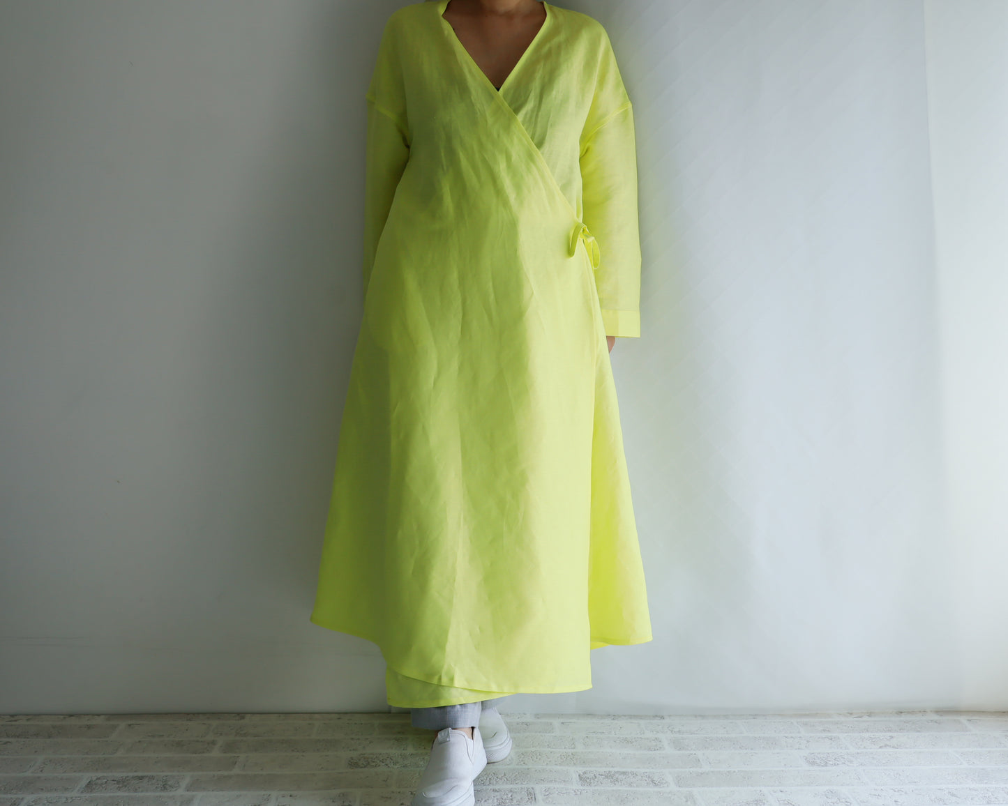 <S21-001> DRESS