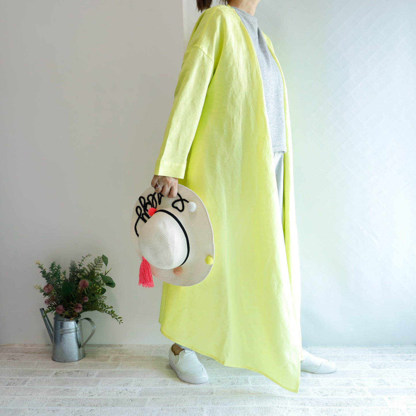<S21-001> DRESS