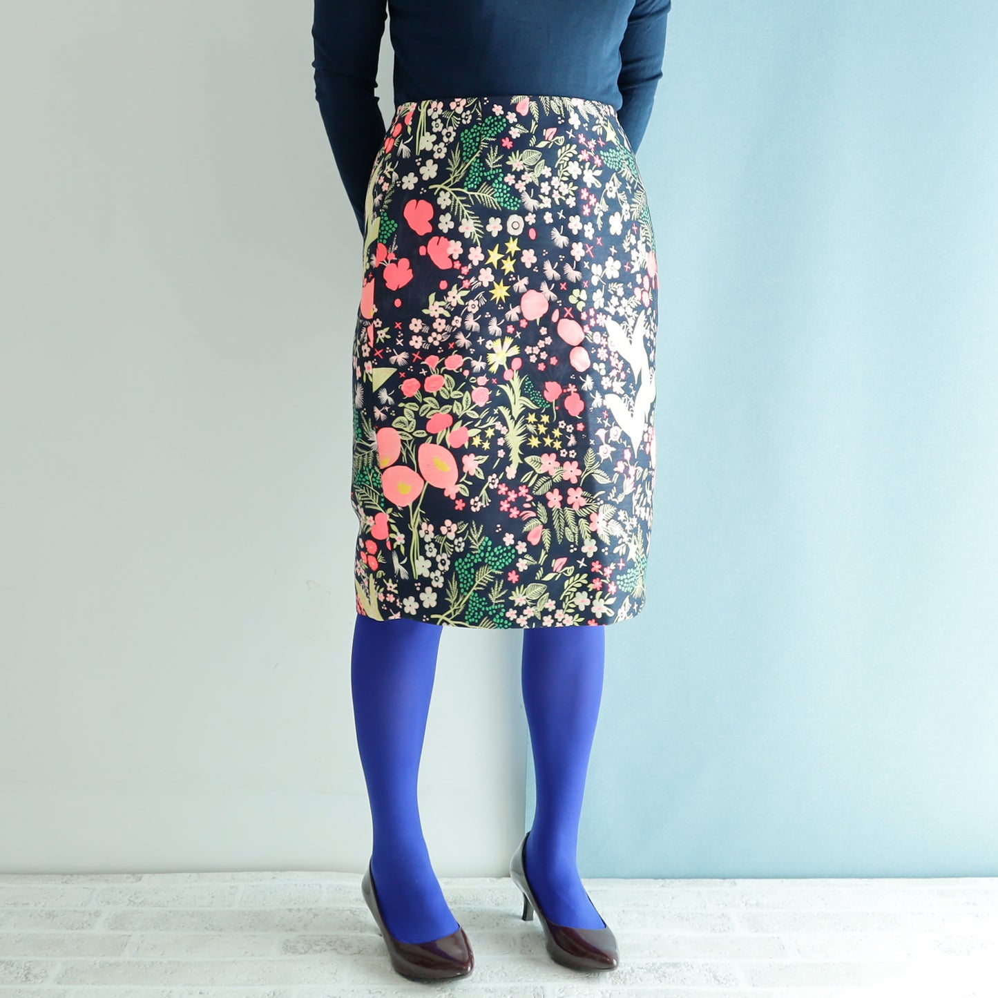 <RS19S30A> CRAZY WOVEN TEXTILE tight skirt