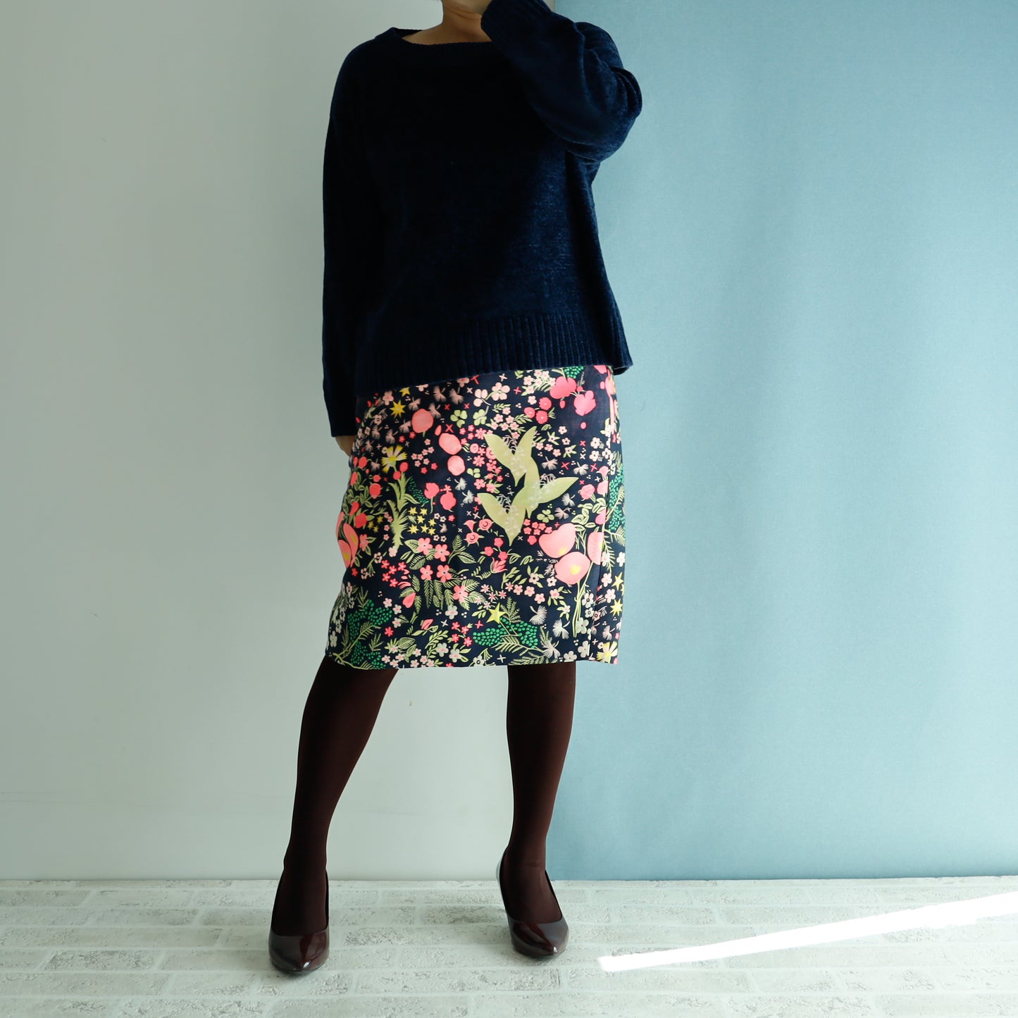 <RS19S30A> CRAZY WOVEN TEXTILE tight skirt