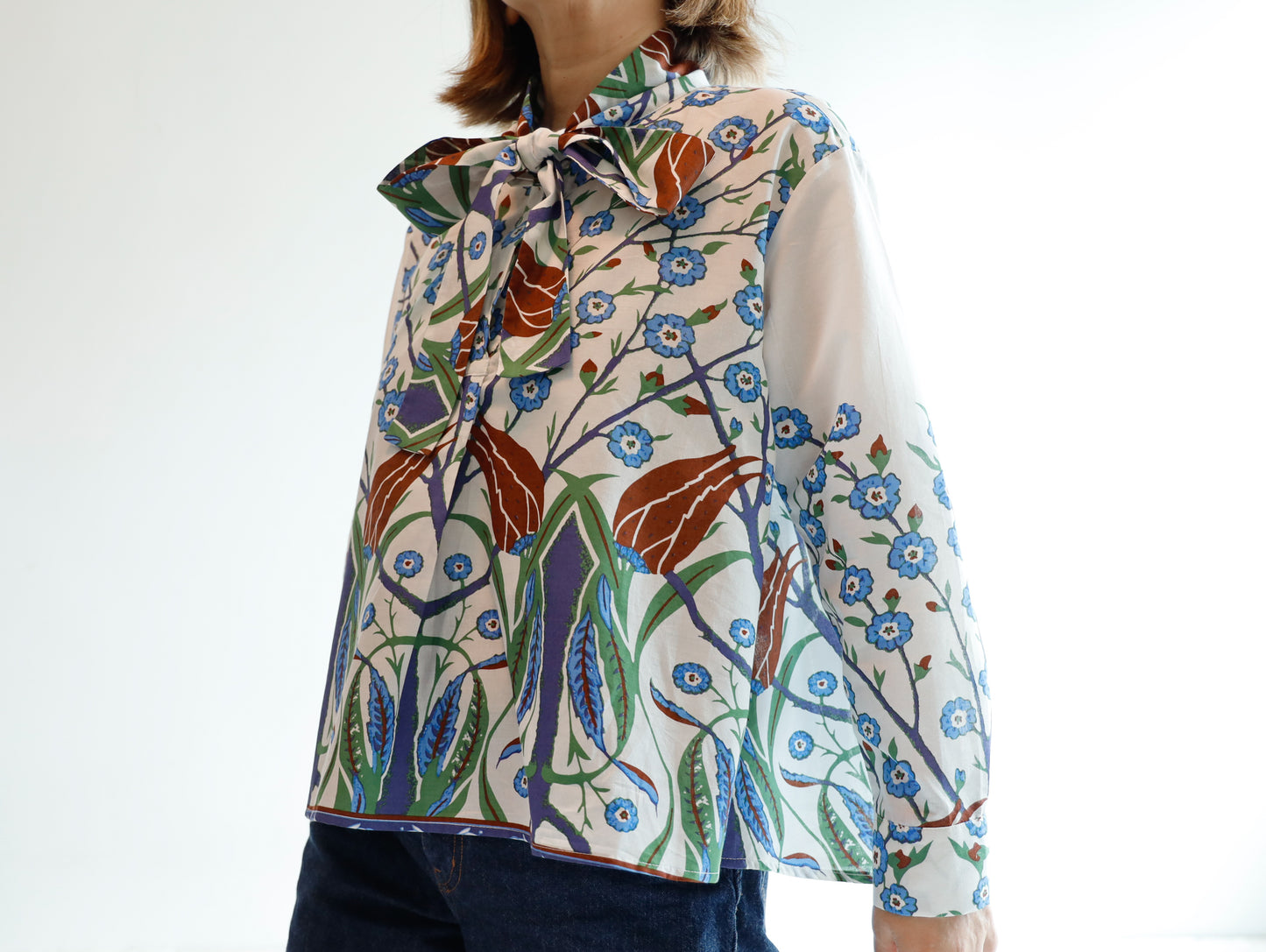 <T33BG> PRINTED Shirt -BLUE GARDEN