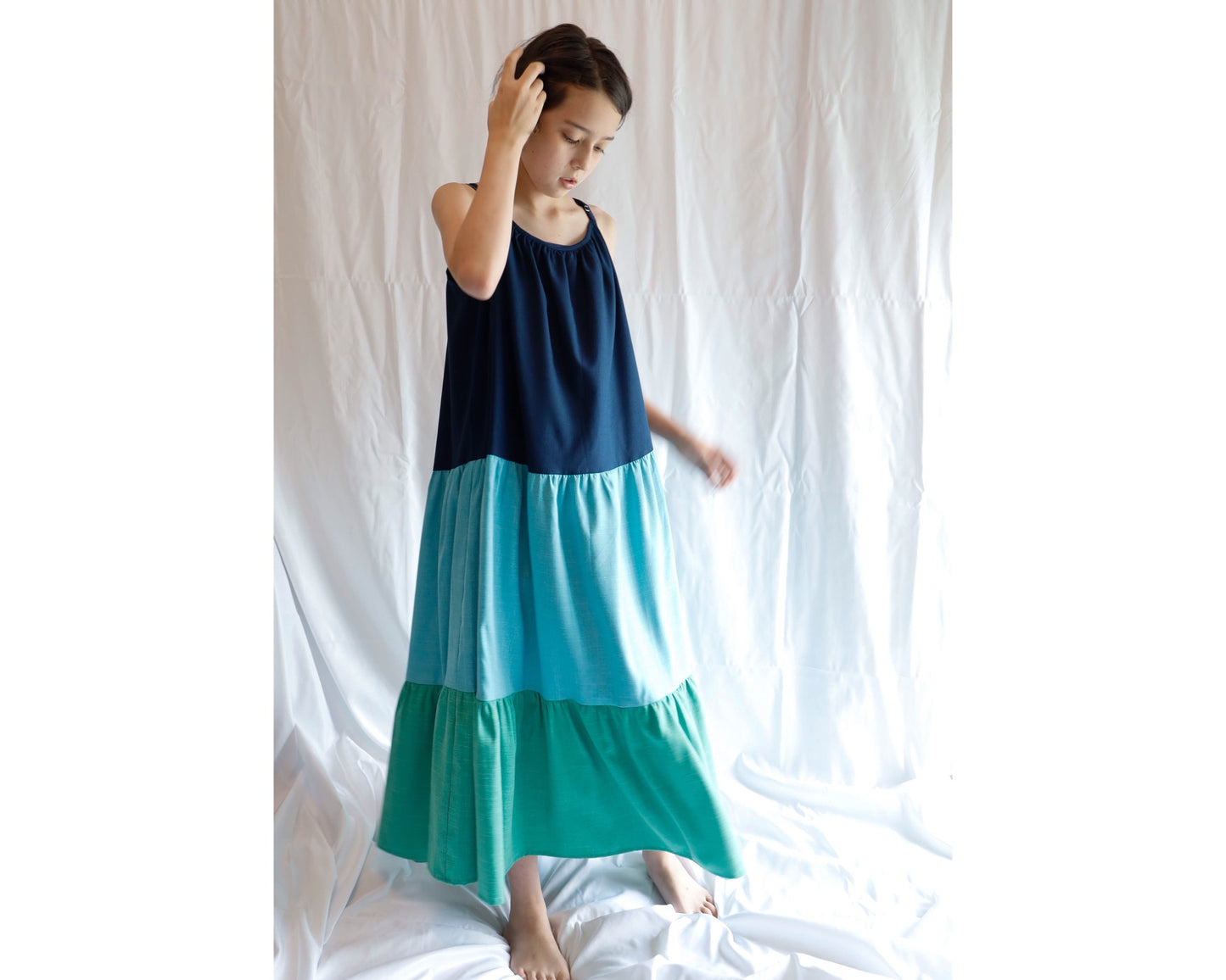 <S20-005> DRESS