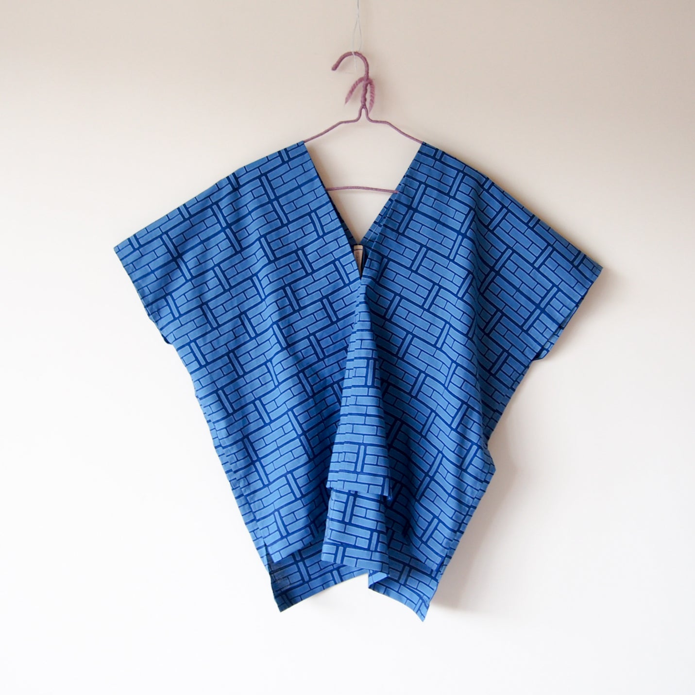 SOLD OKINAWA TOPS