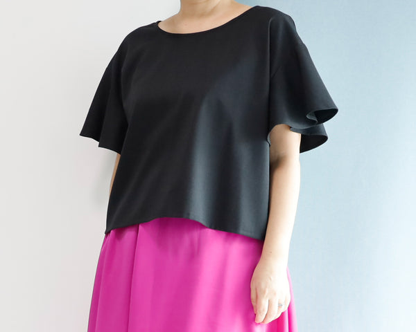 <T23NR> NOIR  Blouse