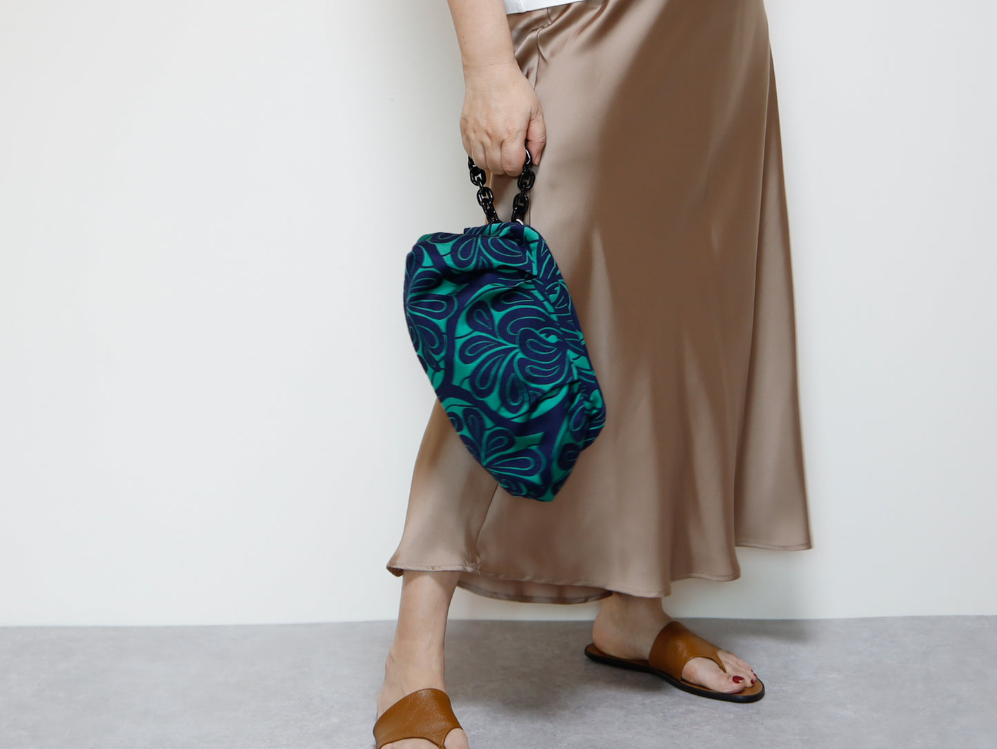 <B10V> COVENT GAEDEN GREEN CLUTCH BAG
