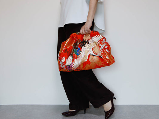 OVERSIZED KIMONO DIM SUM クラッチバッグ